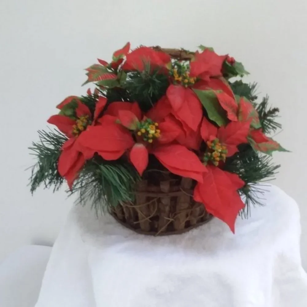 Christmas Grapevine BASKET Poinsettia Holly Berry Evergreen Holiday Décor